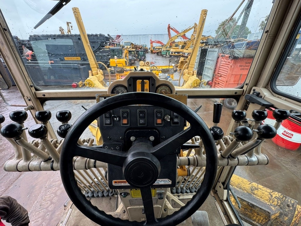 Motoniveladora CAT 140 H: foto 17