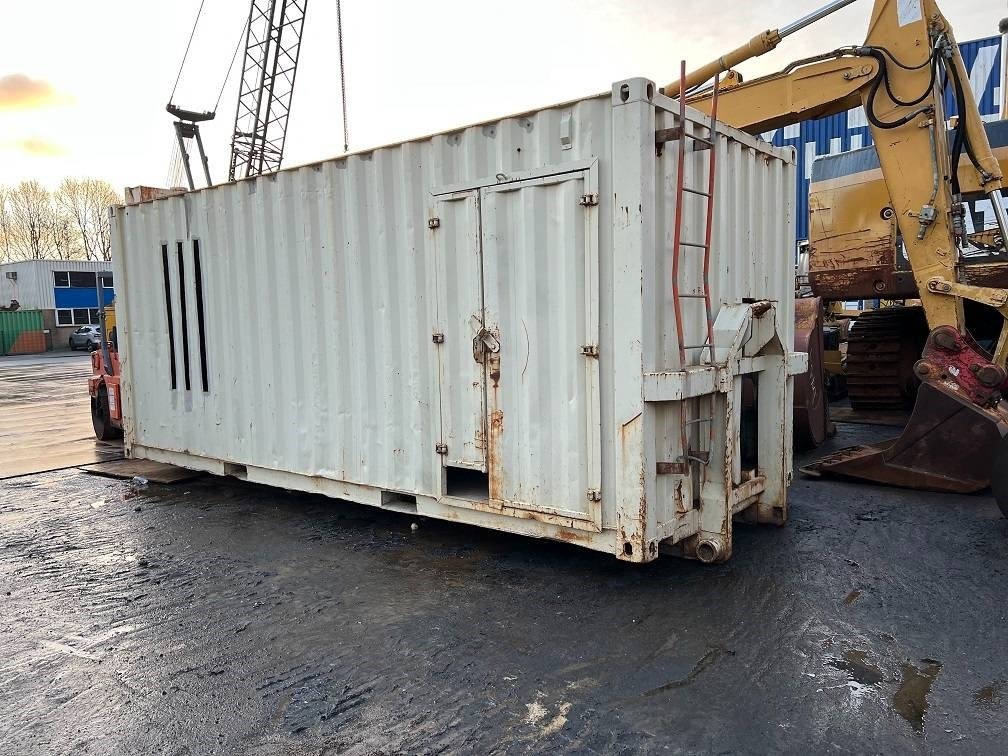CAT C18 650kva generator - Gerador elétrico: foto 2 CAT C18 650kva generator - Gerador elétrico: foto 2