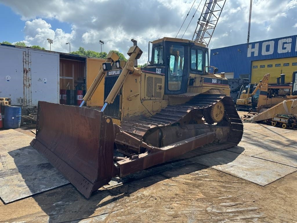 CAT D 6 R LGP - Buldôzer: foto 1 CAT D 6 R LGP - Buldôzer: foto 1