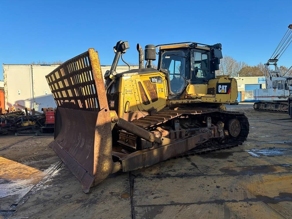 CAT D7E - Buldôzer: foto 1 CAT D7E - Buldôzer: foto 1