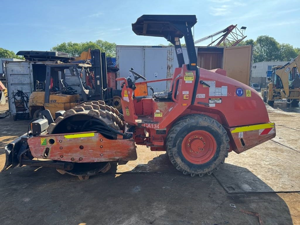 Dynapac CA 134 PD - Rolo combinado: foto 1 Dynapac CA 134 PD - Rolo combinado: foto 1