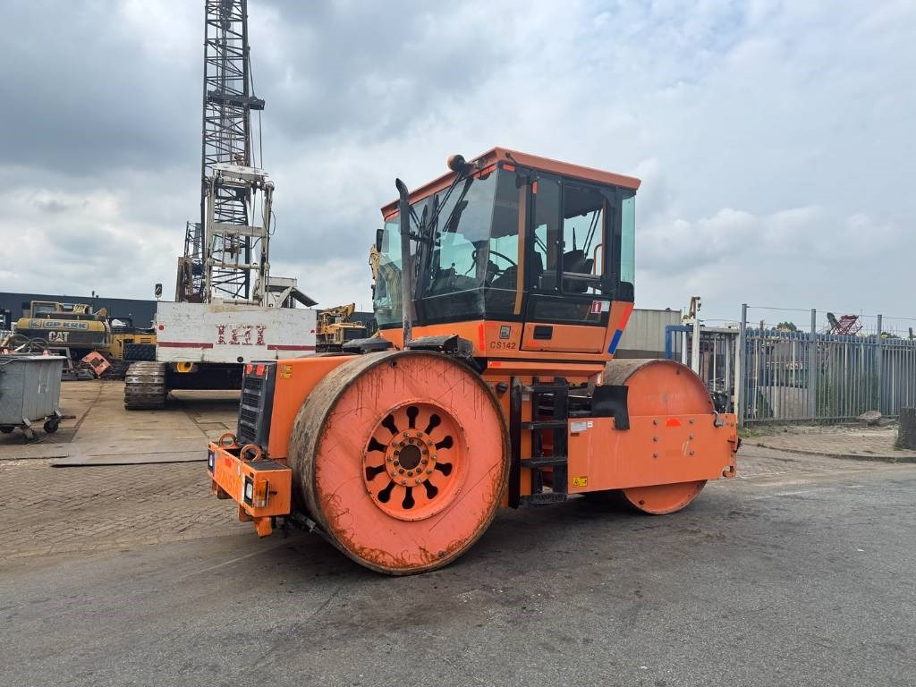 Dynapac CS 142  - Compactador de asfalto: foto 2 Dynapac CS 142  - Compactador de asfalto: foto 2