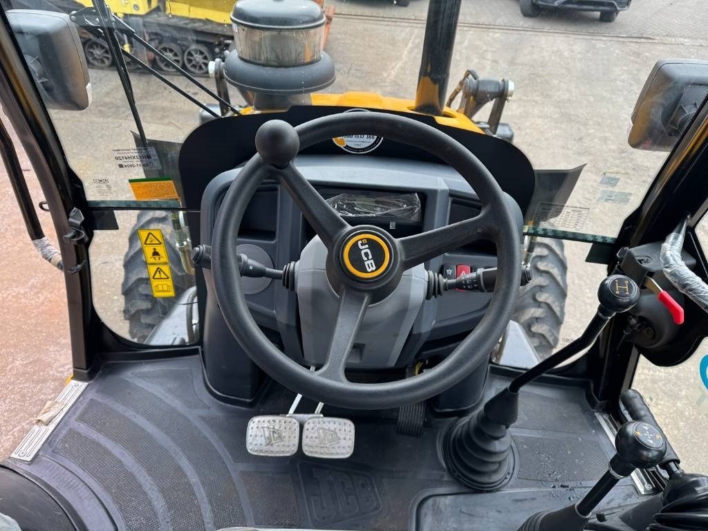 Retroescavadeira JCB 3CX 4X4 ( UNUSED ): foto 15