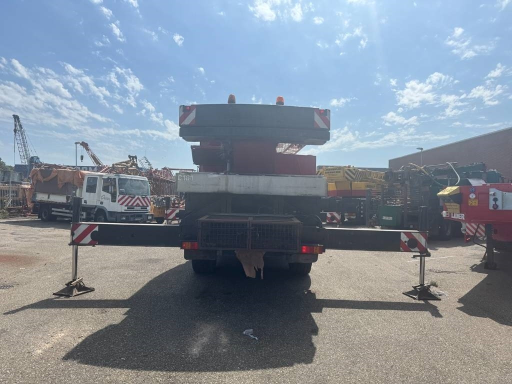 Liebherr LTM 1030-2.1 ( WITH JIB ) - Grua todo o terreno: foto 4 Liebherr LTM 1030-2.1 ( WITH JIB ) - Grua todo o terreno: foto 4