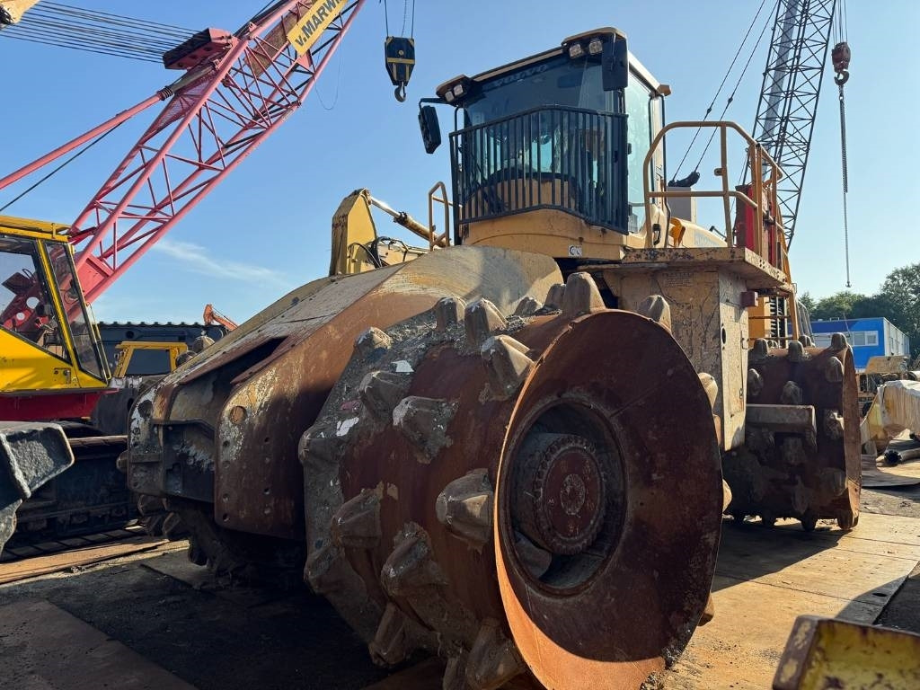 Vandel 550-4 ( VOLVO L350H ) - Compactador: foto 3 Vandel 550-4 ( VOLVO L350H ) - Compactador: foto 3