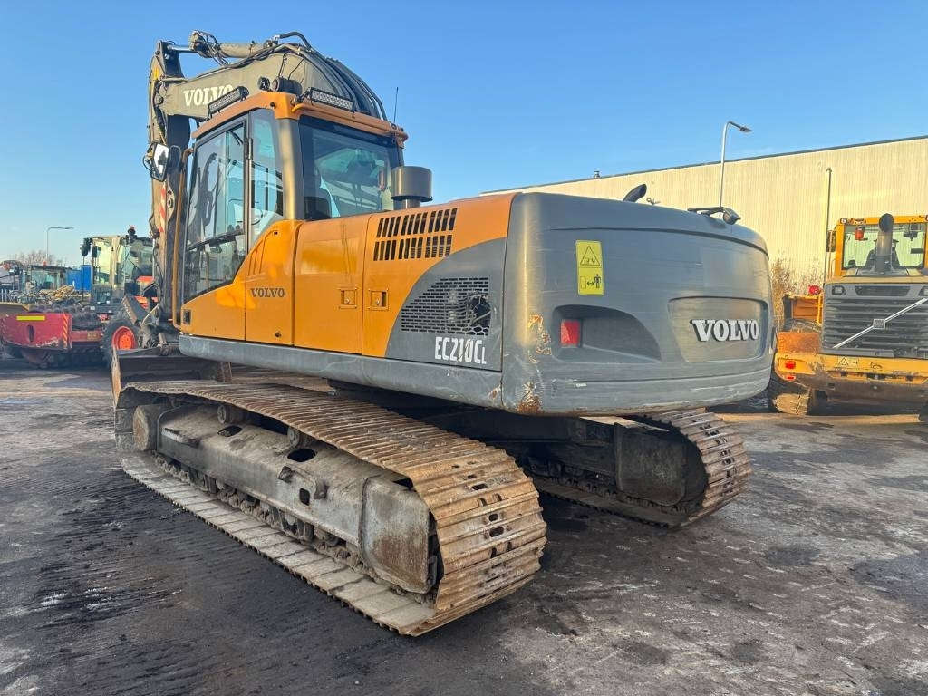 Volvo EC 210 C L - Escavadora de rastos: foto 4 Volvo EC 210 C L - Escavadora de rastos: foto 4