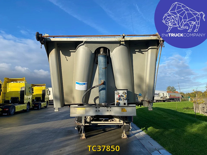 Benalu - Semi-reboque basculante: foto 4 Benalu - Semi-reboque basculante: foto 4