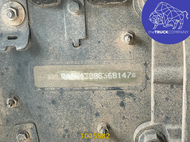 DAF XF Euro6 480 - Camião transportador de contêineres/ Caixa móvel: foto 2 DAF XF Euro6 480 - Camião transportador de contêineres/ Caixa móvel: foto 2