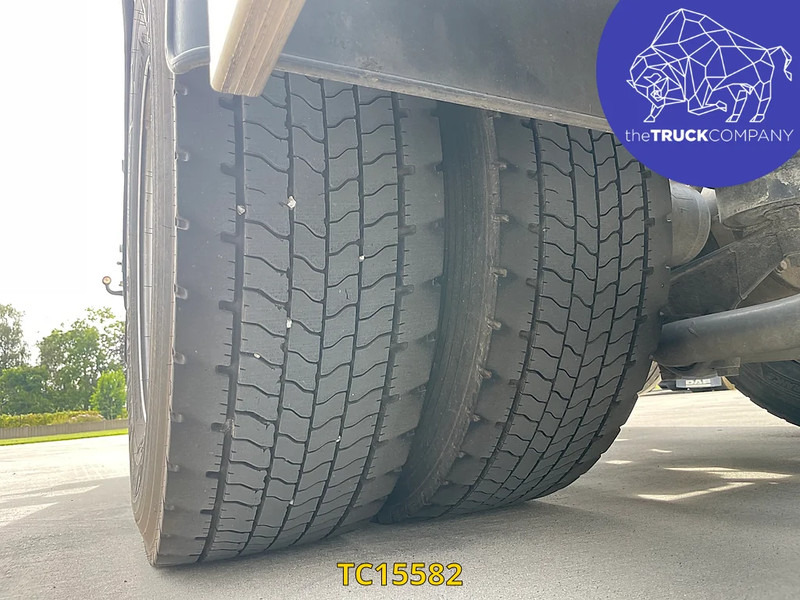 DAF XF Euro6 480 - Camião transportador de contêineres/ Caixa móvel: foto 4 DAF XF Euro6 480 - Camião transportador de contêineres/ Caixa móvel: foto 4