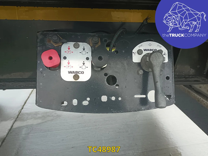 Hoet Trailers - Semi-reboque de lona: foto 2 Hoet Trailers - Semi-reboque de lona: foto 2