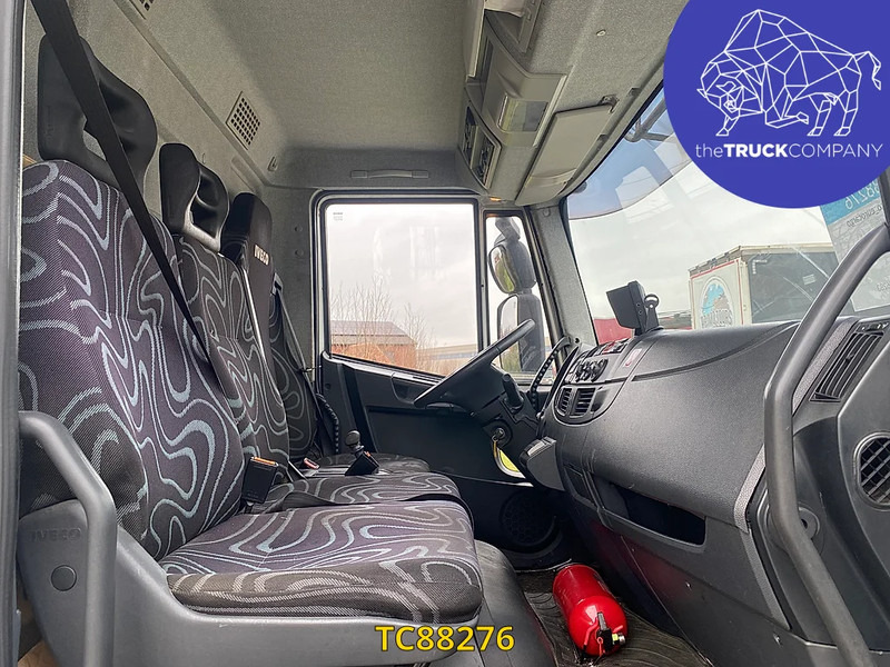 Iveco EuroCargo 120 E22 - Camião frigorífico: foto 5 Iveco EuroCargo 120 E22 - Camião frigorífico: foto 5