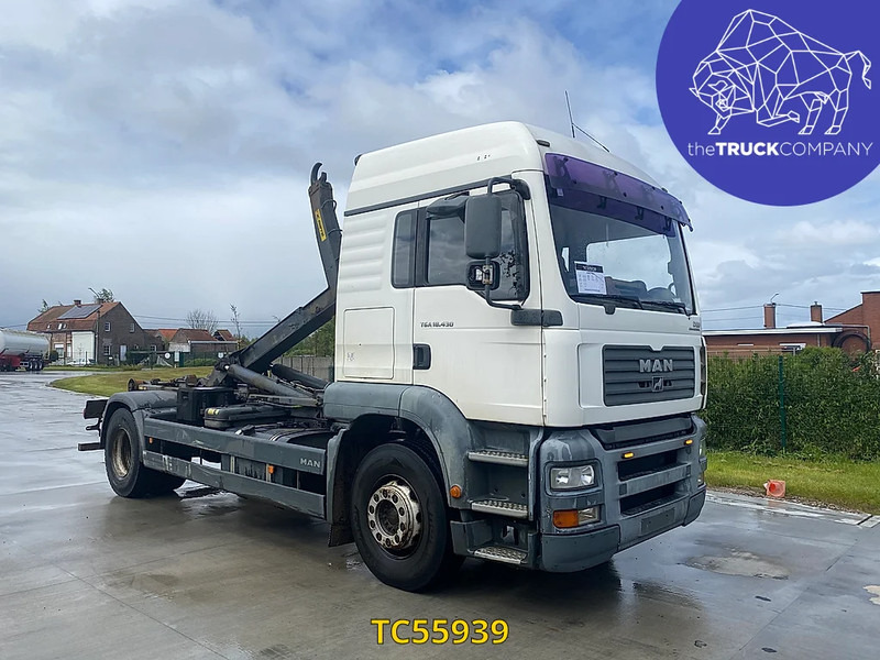 Camião transportador de contêineres/ Caixa móvel MAN TGA 430: foto 18