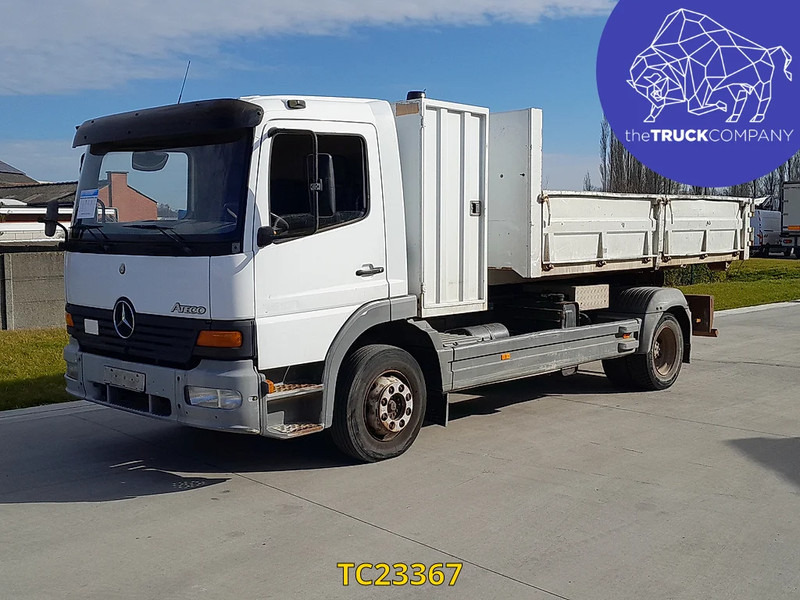 Mercedes-Benz Atego 1217 - Camião transportador de contêineres/ Caixa móvel: foto 1 Mercedes-Benz Atego 1217 - Camião transportador de contêineres/ Caixa móvel: foto 1