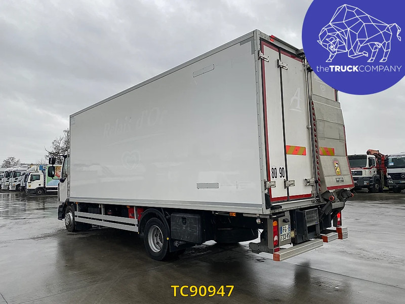 Renault D 210 - Camião frigorífico: foto 3 Renault D 210 - Camião frigorífico: foto 3
