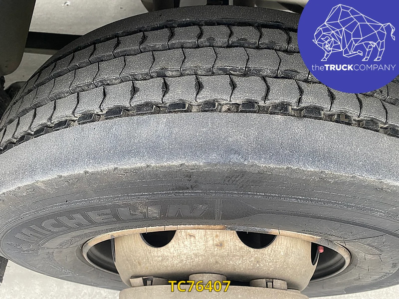 Renault D 210 - Camião frigorífico: foto 2 Renault D 210 - Camião frigorífico: foto 2