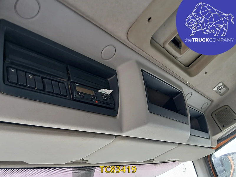 Renault Kerax 370 - Camião transportador de contêineres/ Caixa móvel: foto 3 Renault Kerax 370 - Camião transportador de contêineres/ Caixa móvel: foto 3