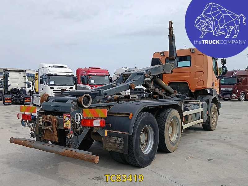 Renault Kerax 370 - Camião transportador de contêineres/ Caixa móvel: foto 2 Renault Kerax 370 - Camião transportador de contêineres/ Caixa móvel: foto 2