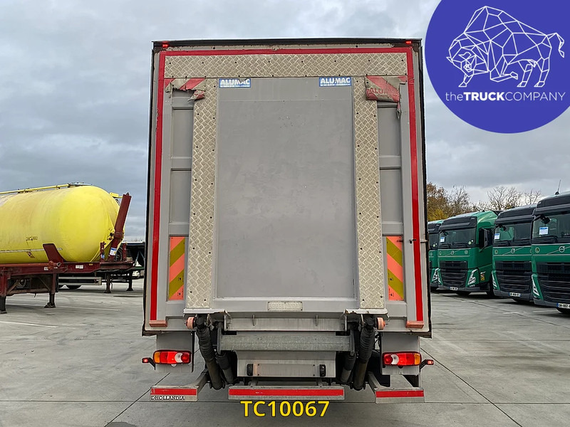 Renault Midlum 240 - Camião furgão: foto 3 Renault Midlum 240 - Camião furgão: foto 3