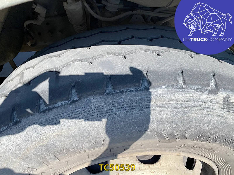 Renault Premium 385 - Camião furgão: foto 5 Renault Premium 385 - Camião furgão: foto 5