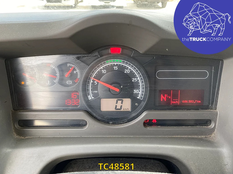 Camião de lona Renault Premium: foto 7