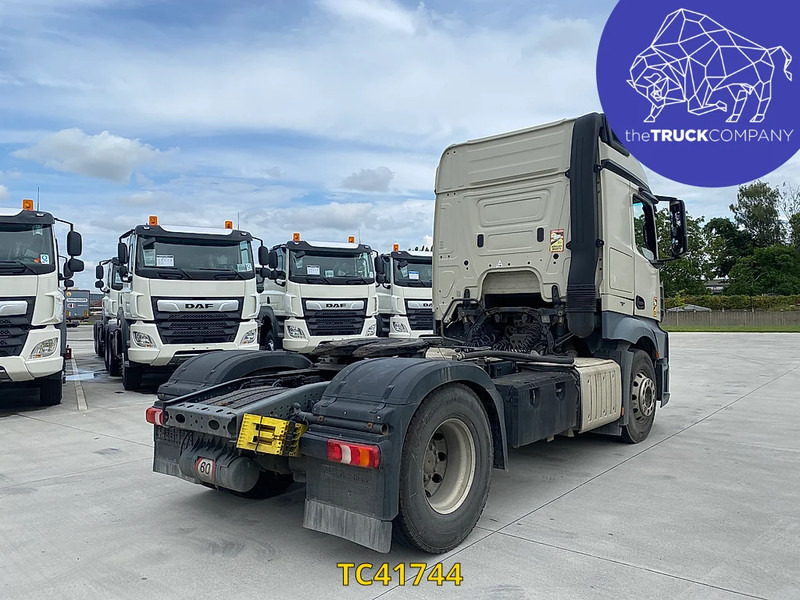 Mercedes-Benz Actros 1843 - Tractor: foto 2 Mercedes-Benz Actros 1843 - Tractor: foto 2