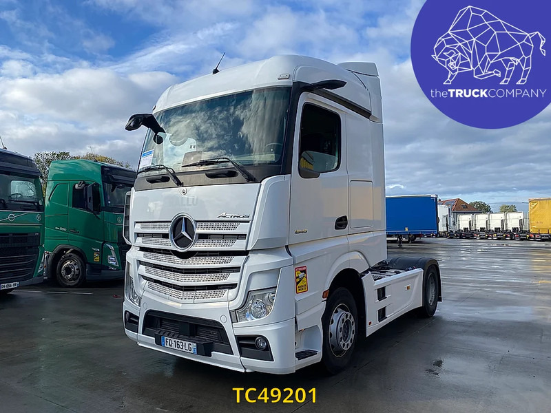 Mercedes-Benz Actros 1845 - Tractor: foto 1 Mercedes-Benz Actros 1845 - Tractor: foto 1