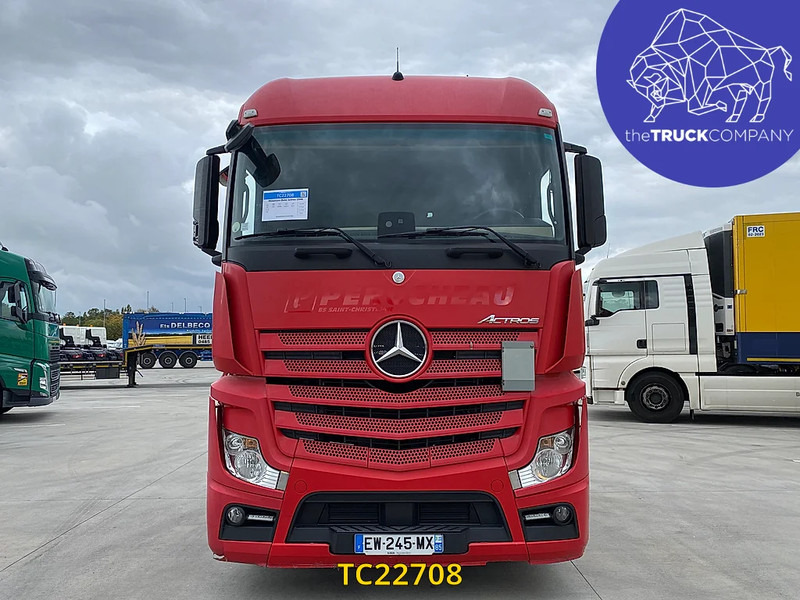 Tractor Mercedes-Benz Actros 1846: foto 9