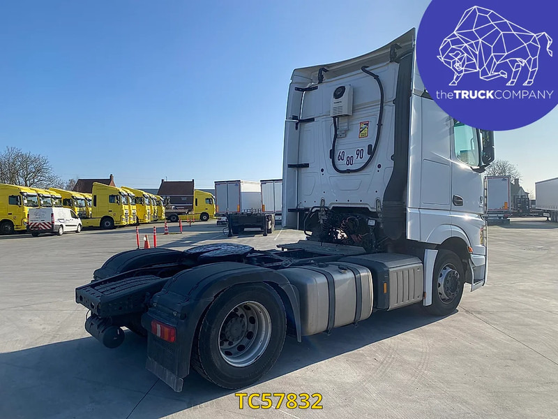 Mercedes-Benz Actros 1851 - Tractor: foto 2 Mercedes-Benz Actros 1851 - Tractor: foto 2