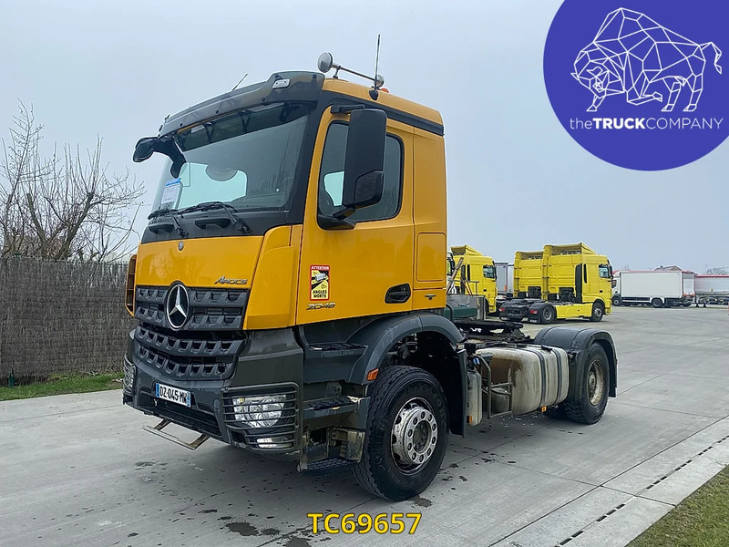 Mercedes-Benz Arocs 2048 - Tractor: foto 1 Mercedes-Benz Arocs 2048 - Tractor: foto 1