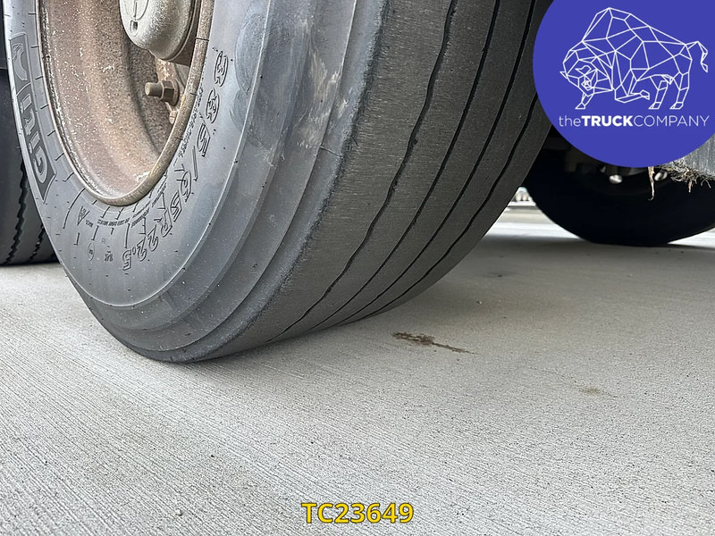 Semi-reboque de lona Trailor: foto 11 Semi-reboque de lona Trailor: foto 11