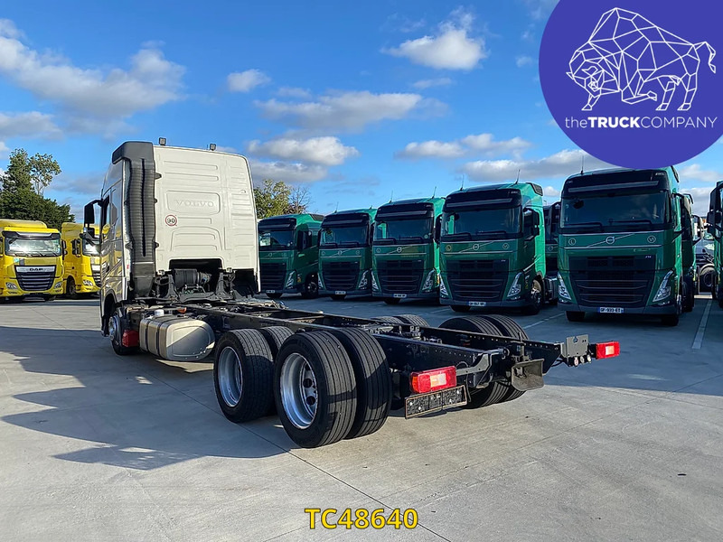 Volvo FH 460 - Camião chassi: foto 2 Volvo FH 460 - Camião chassi: foto 2