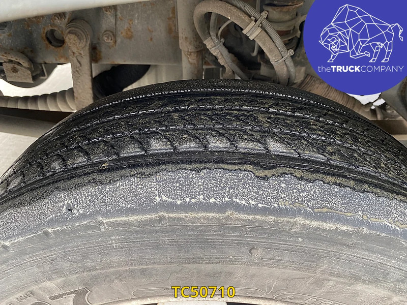 Volvo FL L42 16 E5 - Camião frigorífico: foto 4 Volvo FL L42 16 E5 - Camião frigorífico: foto 4