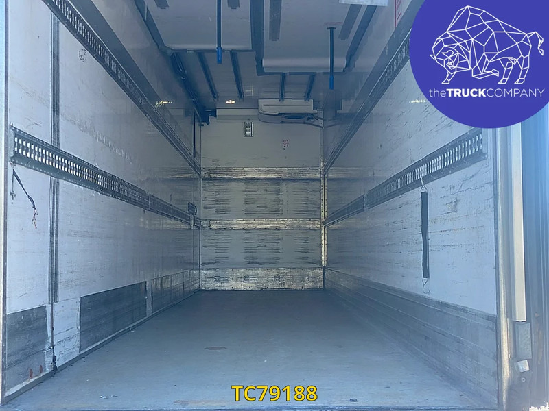 Volvo FM 330 - Camião frigorífico: foto 3 Volvo FM 330 - Camião frigorífico: foto 3