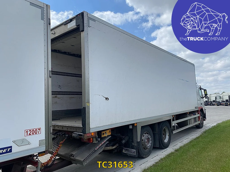 Volvo FM 340 - Camião frigorífico: foto 2 Volvo FM 340 - Camião frigorífico: foto 2