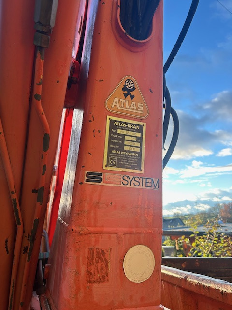 MAN 19 293 4x4 Kran Atlas 85.1 A2 - Camião basculante: foto 4 MAN 19 293 4x4 Kran Atlas 85.1 A2 - Camião basculante: foto 4