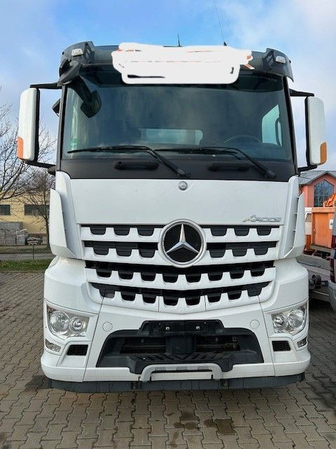 Mercedes-Benz 2545 Kran FASSI F195AS Mercedes-Benz 2545 Kran FASSI F195AS - Camião de caixa aberta/ Plataforma, Camião grua: foto 4 Mercedes-Benz 2545 Kran FASSI F195AS Mercedes-Benz 2545 Kran FASSI F195AS - Camião de caixa aberta/ Plataforma, Camião grua: foto 4