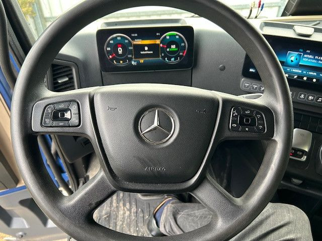 Camião transportador de contêineres/ Caixa móvel Mercedes-Benz 2548: foto 8