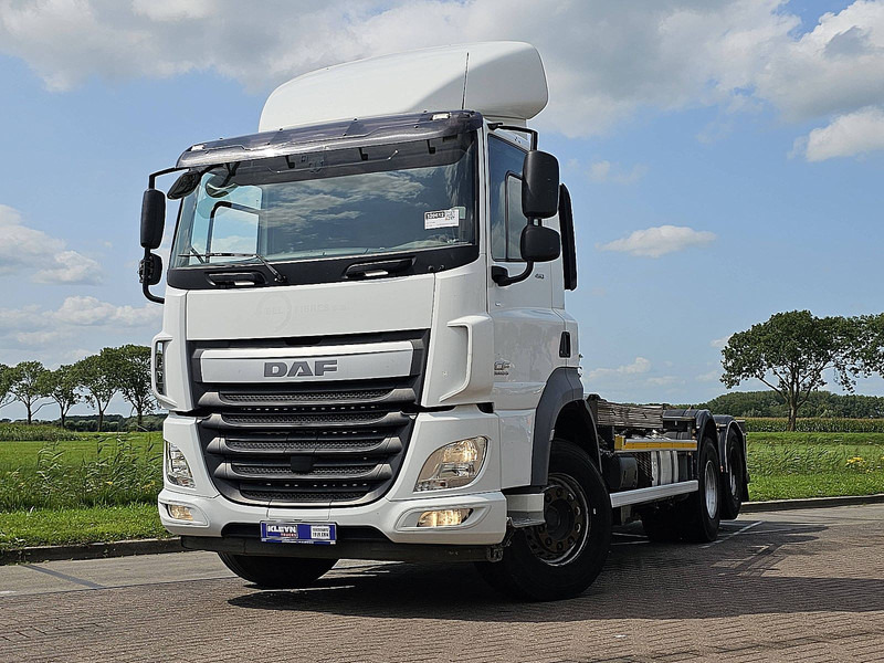 DAF CF 460 AJK 20 ton hooklift - Camião polibenne: foto 1 DAF CF 460 AJK 20 ton hooklift - Camião polibenne: foto 1