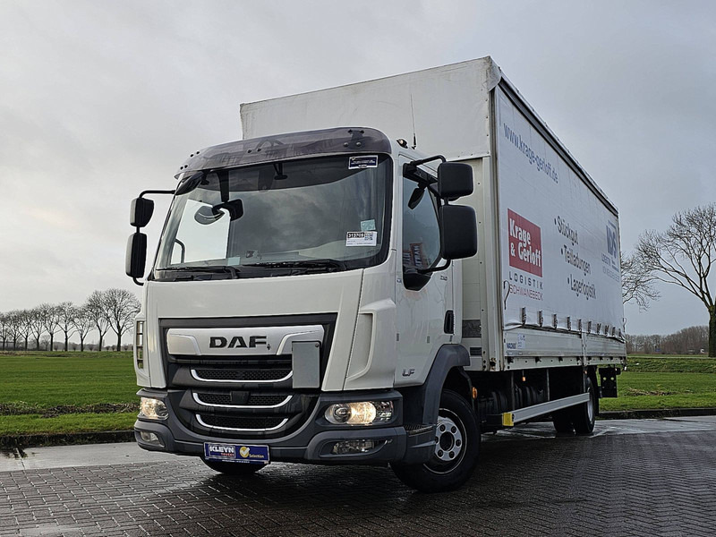 DAF LF 210 7.49T AIRCO LIFT - Camião de lona: foto 1 DAF LF 210 7.49T AIRCO LIFT - Camião de lona: foto 1