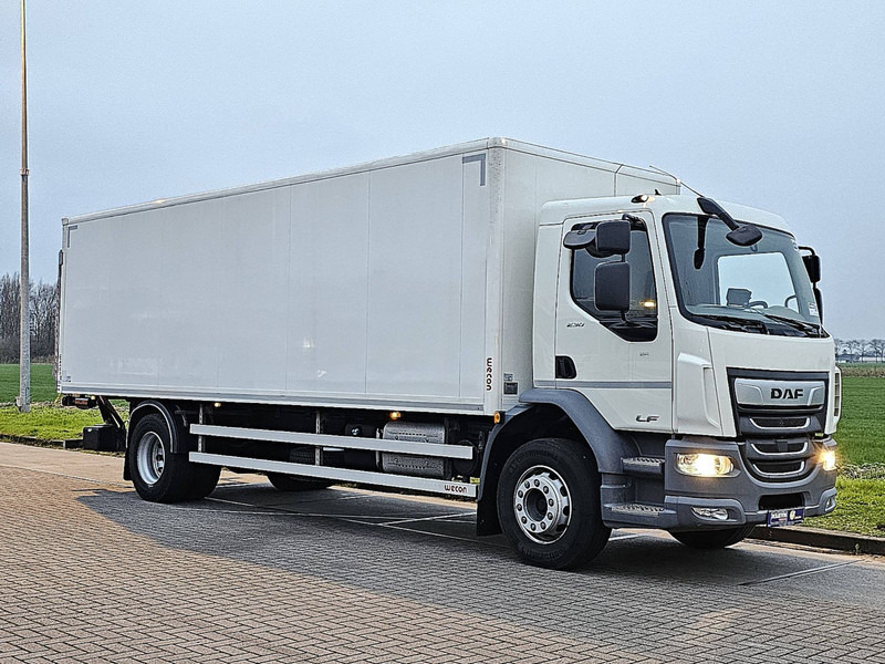 DAF LF 230 19T MANUAL AIRCO - Camião furgão: foto 5 DAF LF 230 19T MANUAL AIRCO - Camião furgão: foto 5