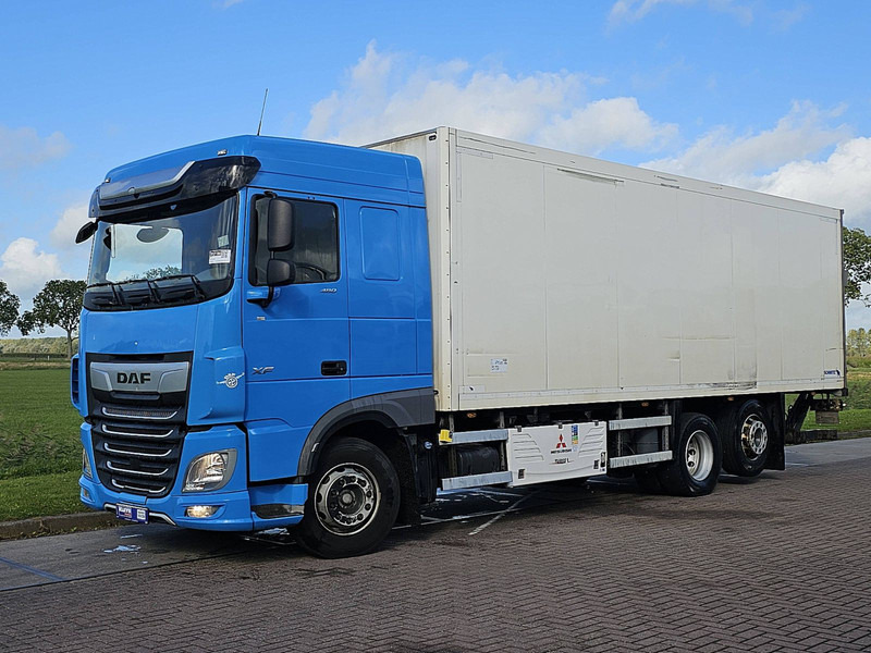 DAF XF 480 FAN 6X2 FRIGO LIFT - Camião frigorífico: foto 2 DAF XF 480 FAN 6X2 FRIGO LIFT - Camião frigorífico: foto 2