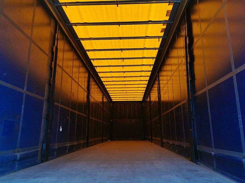 Semi-reboque de lona Krone SDP 02 BÄR 2 TONS TAILLIFT: foto 6 Semi-reboque de lona Krone SDP 02 BÄR 2 TONS TAILLIFT: foto 6