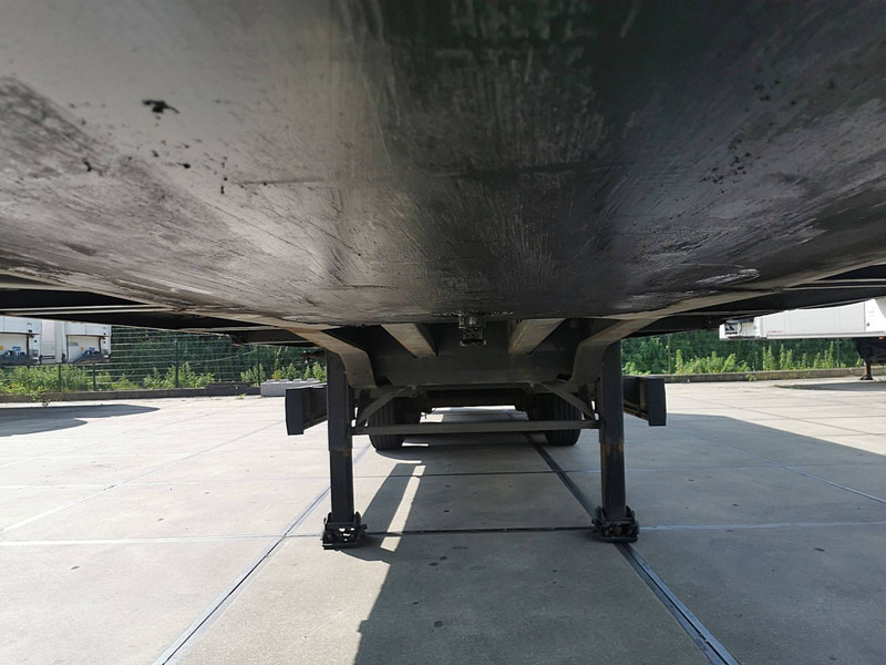 Semi-reboque de lona Krone SDP 02 BÄR 2 TONS TAILLIFT: foto 8 Semi-reboque de lona Krone SDP 02 BÄR 2 TONS TAILLIFT: foto 8