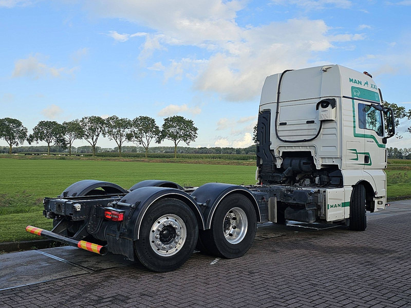 MAN 26.500 TGX XXL 6X2-4 LL WB420 - Camião chassi: foto 3 MAN 26.500 TGX XXL 6X2-4 LL WB420 - Camião chassi: foto 3
