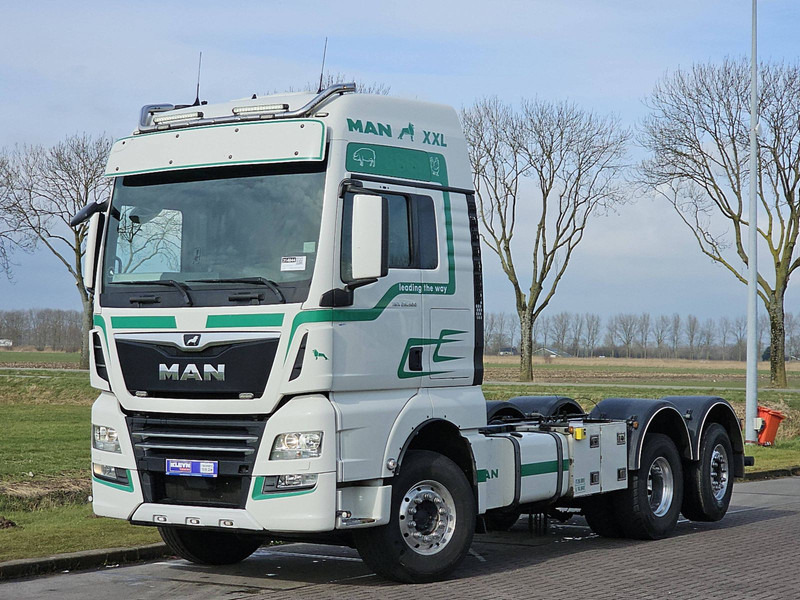 MAN 26.500 TGX XXL 6X2-4 LL WB420 - Camião chassi: foto 2 MAN 26.500 TGX XXL 6X2-4 LL WB420 - Camião chassi: foto 2