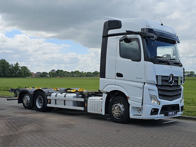 Mercedes-Benz ACTROS 2545 LS - Camião transportador de contêineres/ Caixa móvel: foto 5 Mercedes-Benz ACTROS 2545 LS - Camião transportador de contêineres/ Caixa móvel: foto 5