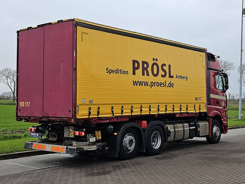 Mercedes-Benz ACTROS 2551 - Camião de lona: foto 3 Mercedes-Benz ACTROS 2551 - Camião de lona: foto 3