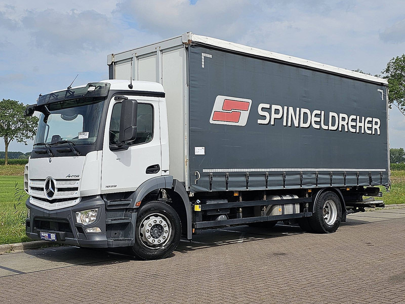 Mercedes-Benz ANTOS 1833 RETARDER TAILLIFT - Camião de lona: foto 2 Mercedes-Benz ANTOS 1833 RETARDER TAILLIFT - Camião de lona: foto 2