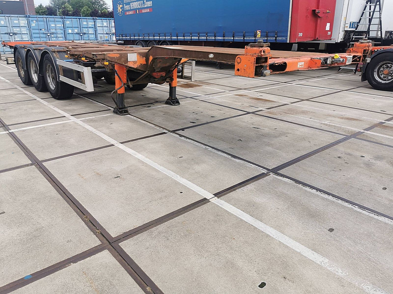 Nooteboom FT 43 03 V lift axle; BPW - Semi-reboque transportador de contêineres/ Caixa móvel: foto 3 Nooteboom FT 43 03 V lift axle; BPW - Semi-reboque transportador de contêineres/ Caixa móvel: foto 3