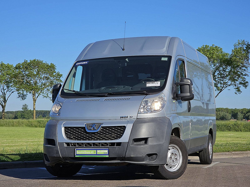 Peugeot Boxer 3.0 3.0 ltr - Furgão: foto 1 Peugeot Boxer 3.0 3.0 ltr - Furgão: foto 1